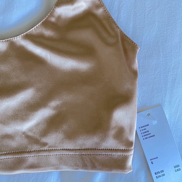 Gold UO Cropped Tank - Picture 2 of 3